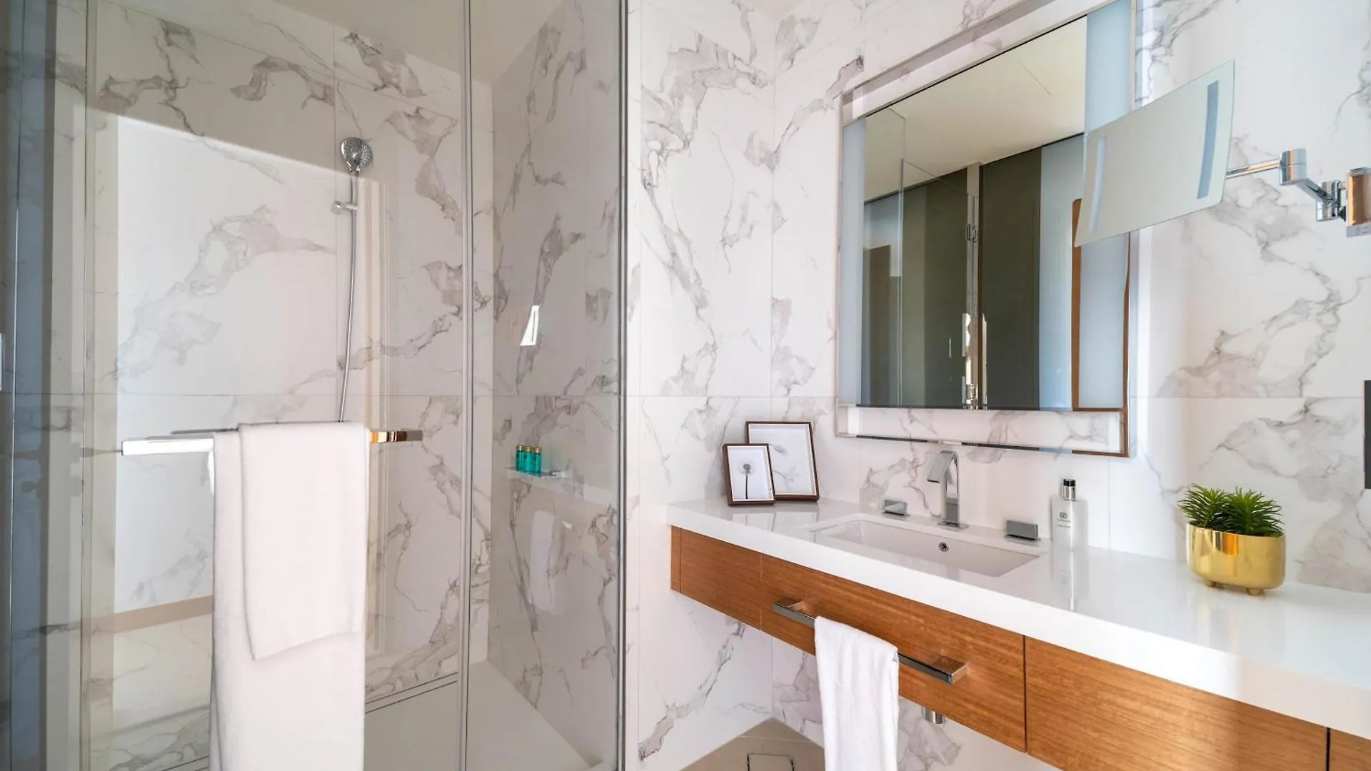 Frank Porter - The Address Opera Residences Dubai Apartment